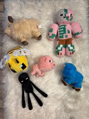 Minecraft Mojang plush animals lot of 6 goat pig sheep bee zombie pigman
